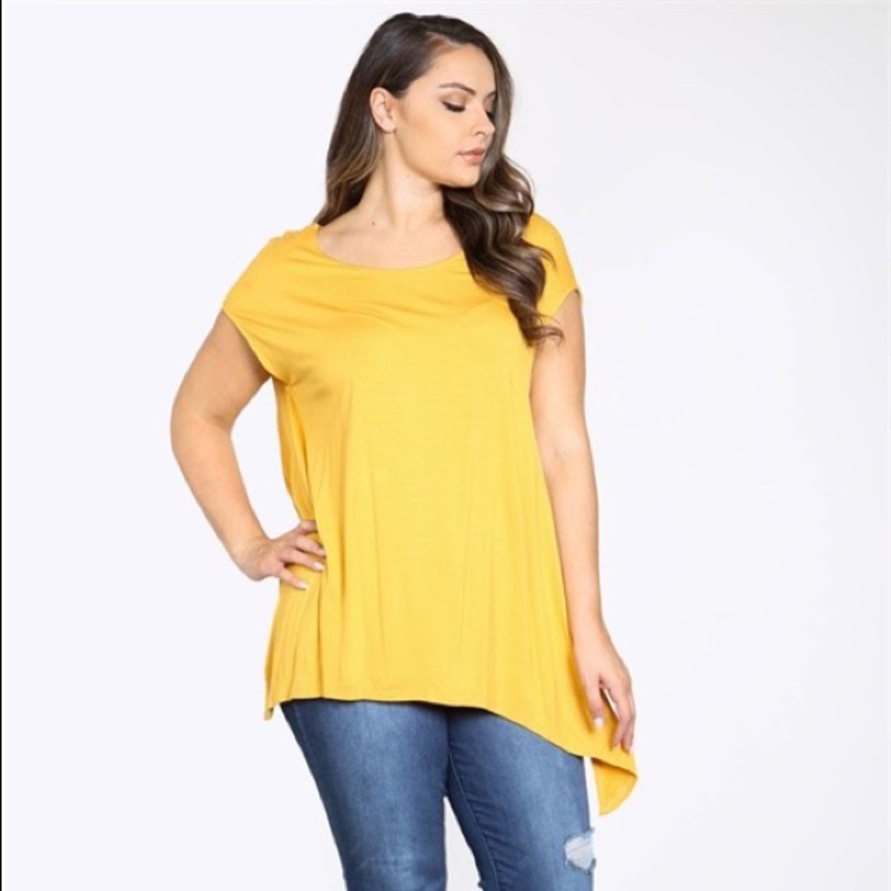 New Junior's Cute Boutique yellow top